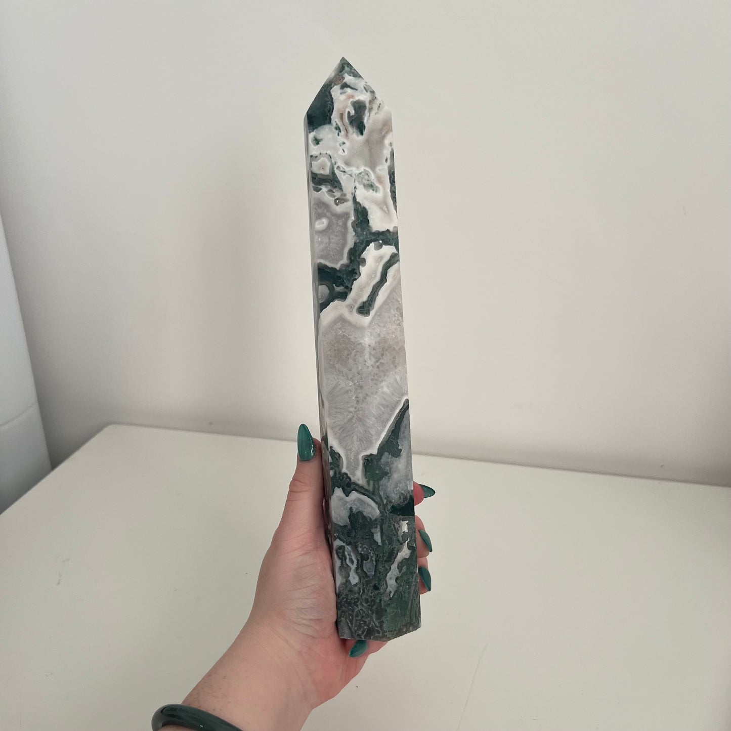 Statement Moss Agate Tower A