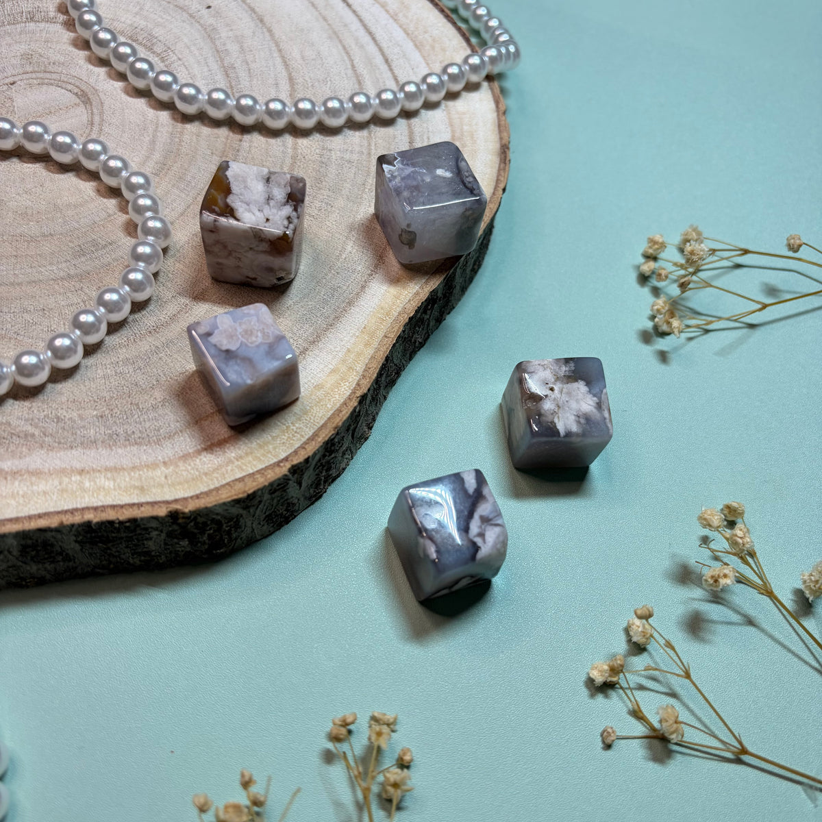 Black Flower Agate Cubes