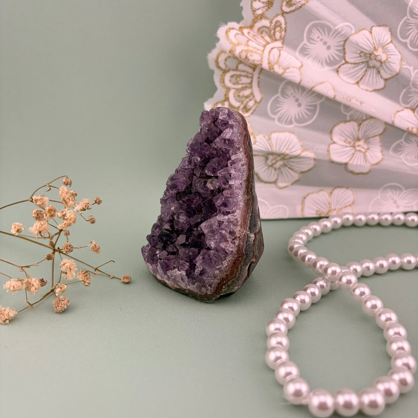 Amethyst Cut Base D