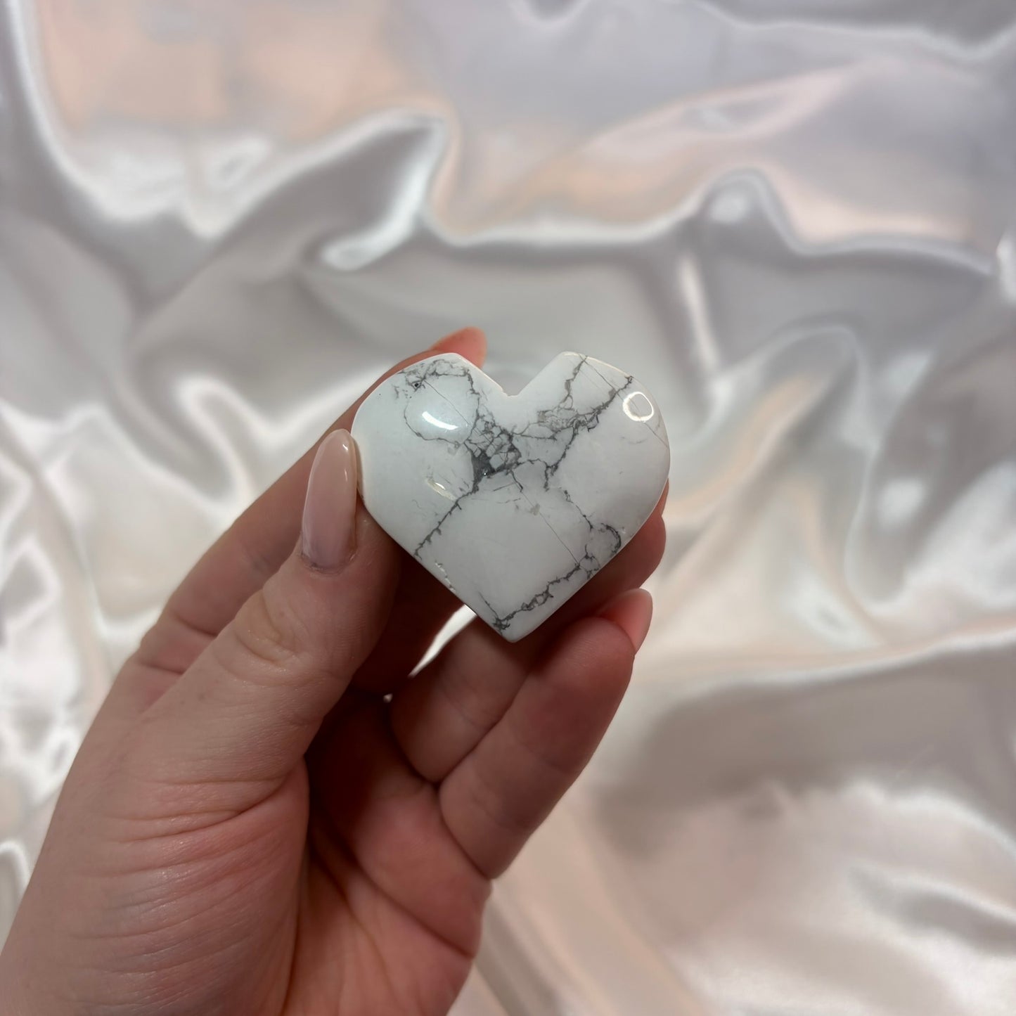 Howlite Heart