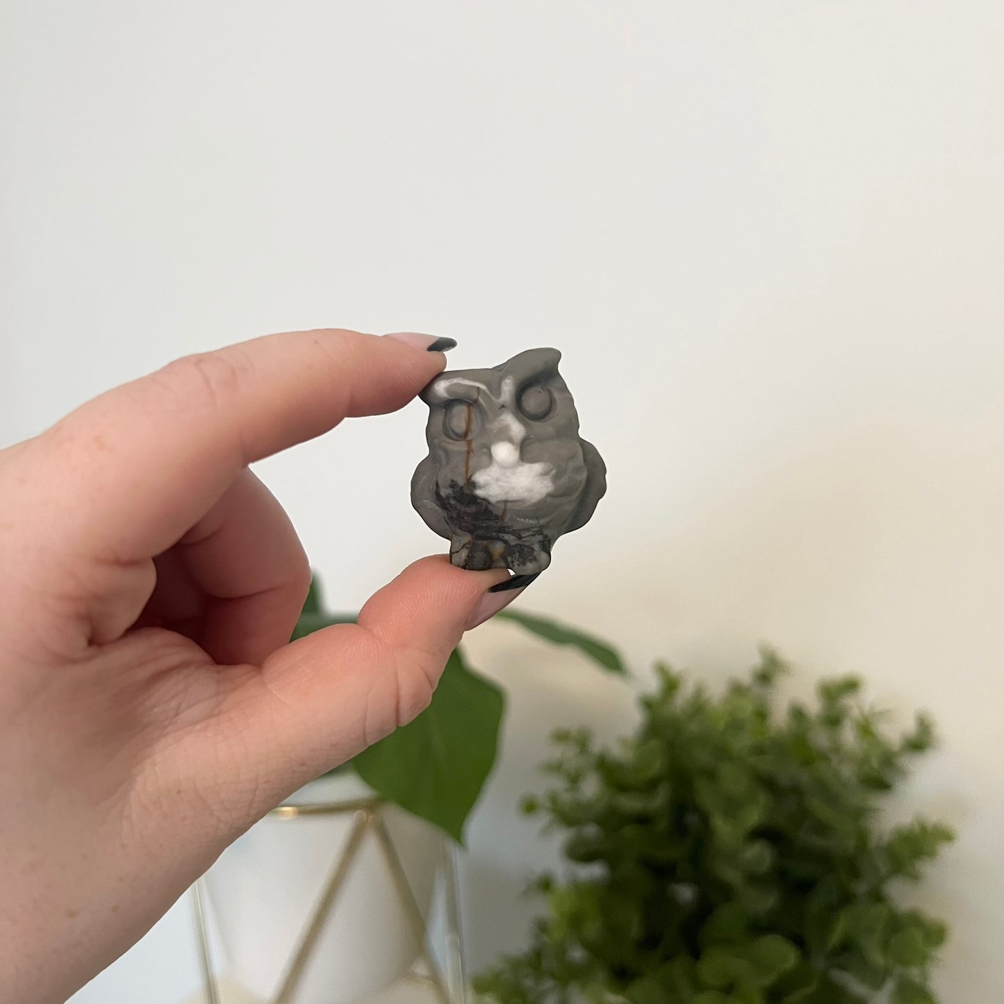 Various Crystal Owl Carvings | PureZen Minerals | Crystal Animal Carvings | Spiritual Healing | Decorative Ornament