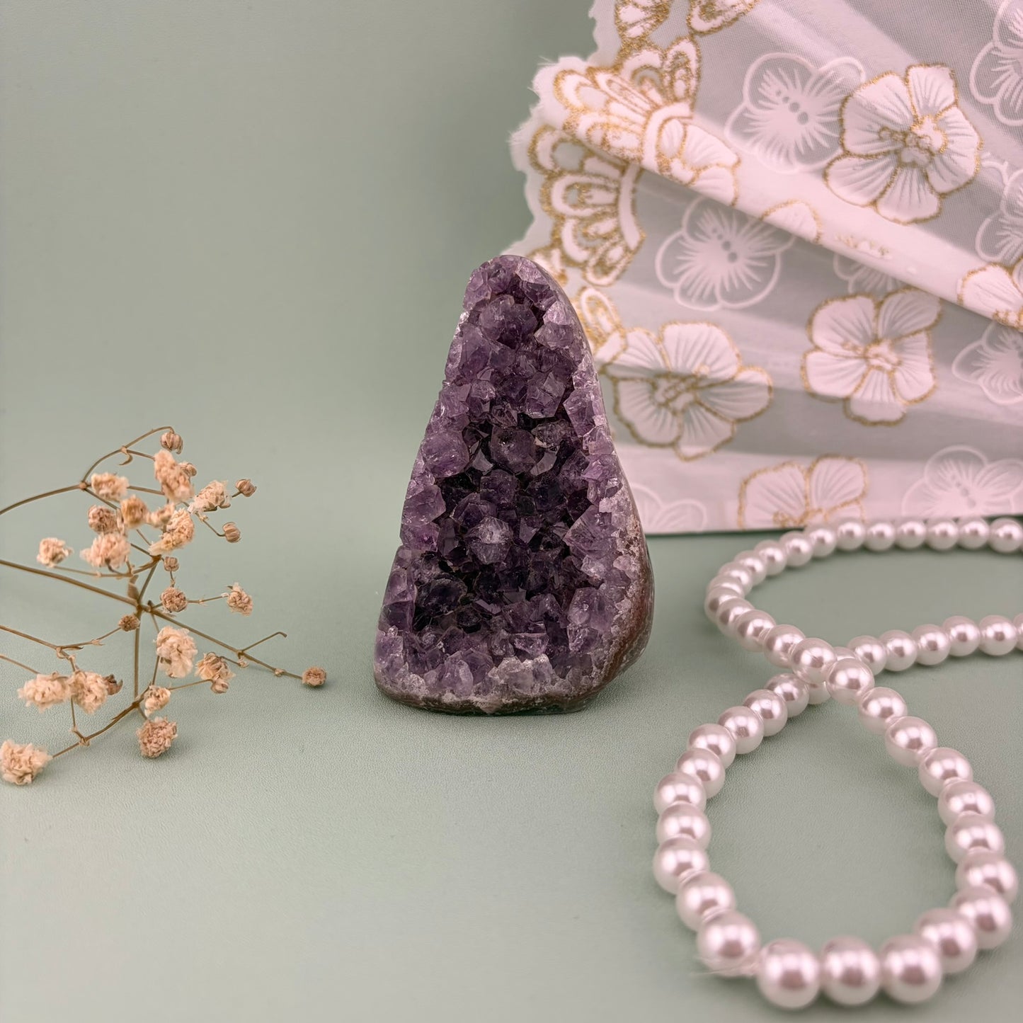 Amethyst Cut Base D