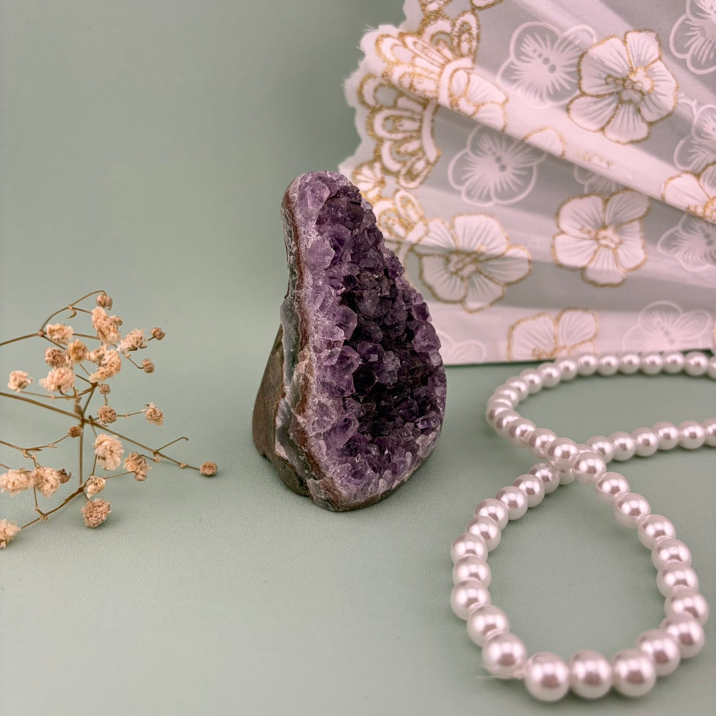 Amethyst Cut Base D