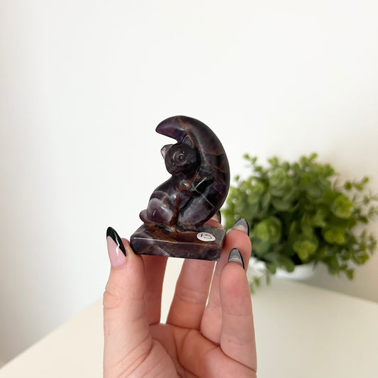 Amethyst Kitty Moon Carving